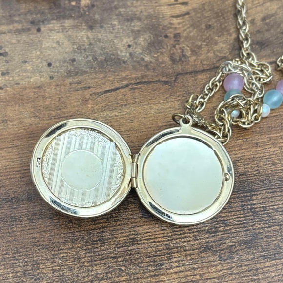 1928 Gold Set with Turquoise and Pink Accents - Picture 8 of 9